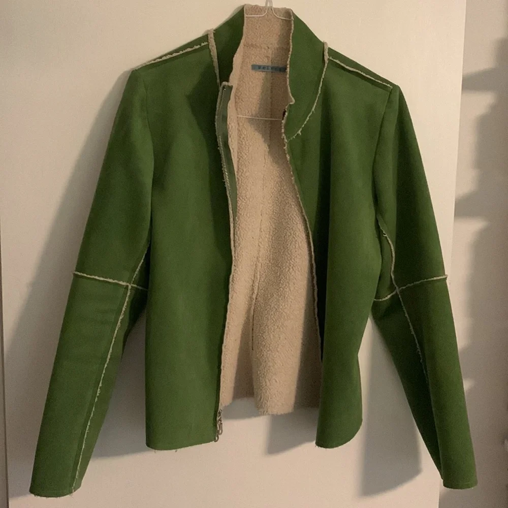 Velvet by Graham & Spencer green faux shearling jacket. Size Large - Picture 2 of 4